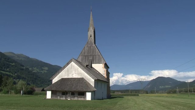 Berg im Drautal, Berg, Kirche, Denkmal, Athanasius, Heiliger Athanasius, Filialkirche, Fresko, Mittelalter, Feld, Gotik, Sp&auml;tgotik