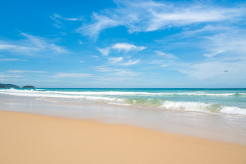 Fototapeta premium Beach beautiful and blue sky