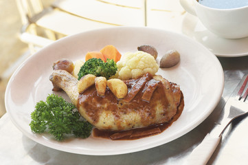 Grilled chicken with black pepper sauce