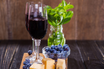 vine and food