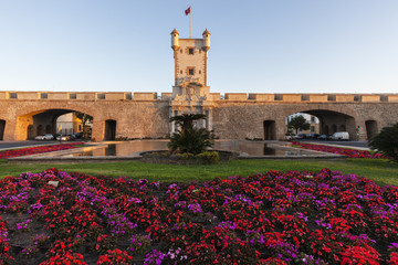 Puerta de Tierra in Cadiz © Henryk Sadura