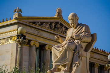 Marble statue of the philosopher Plato on the background of Greek Academy - 165671669