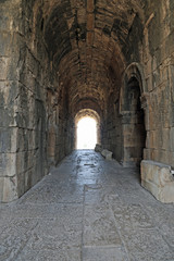 Vomitorium du théâtre antique du site archéologique de Milet en Anatolie