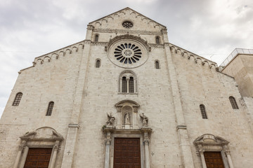 Fototapeta na wymiar Cathedral of St. Sabinus in Bari