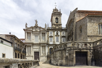 Fototapeta na wymiar Landmark Gothic church facade of Saint Francis Igreja de Sao Francisco in Porto