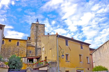 VILLAGE DE PIOLENC 1