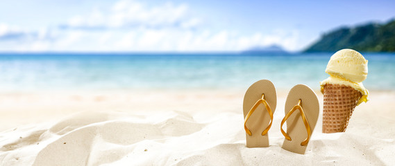 ice cream on beach 
