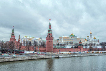 Obraz premium Moscow Kremlin and Moscow River in Moscow, Russia.