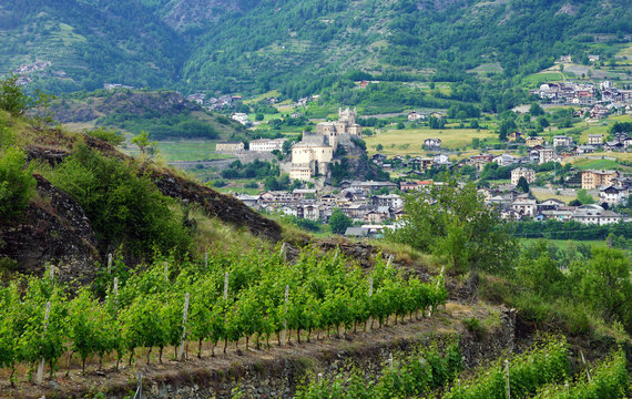 Priorberg Bilder Durchsuchen 280 Archivfotos, und