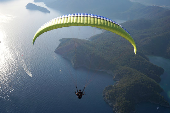 Paragliding parachute fethiye oludeniz