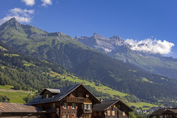 Fototapeta na wymiar Beautiful rural countryside in the Swiss Alps