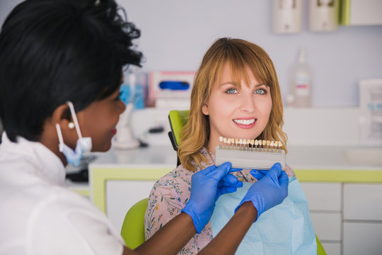 shade determination tooth with help of a shade guide