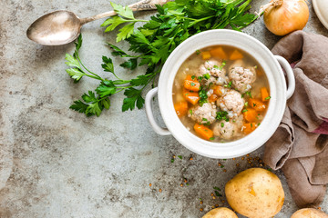 Buckwheat soup with meatballs