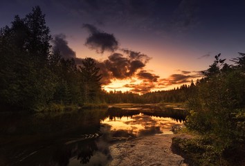 Fototapeta na wymiar Sunset in La Mauricie national park, Canada