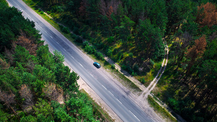 Obraz premium Landscape road and field view from above