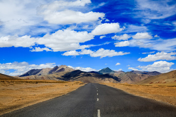 Road to the mountain, Leh, Ladakh, India