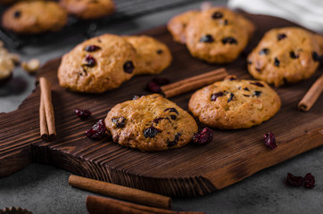 Carrots cookies with cranberries