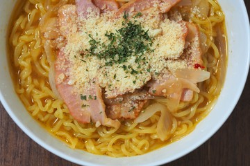 トマトラーメン