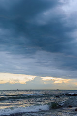 Obraz premium Sunset in Cambodia at the seaside
