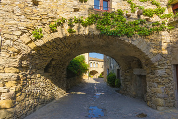 Fototapeta na wymiar Old medieval town of Peratallada, Spain