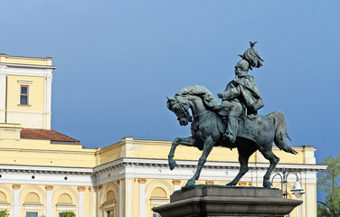 Bronze statue of king Victor Emanuel 2 on his horse in Novara, Piemonte, Italy