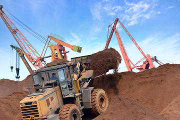 Fototapeta premium construction site excavator
