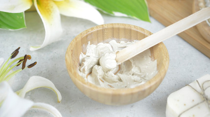 White clay mask