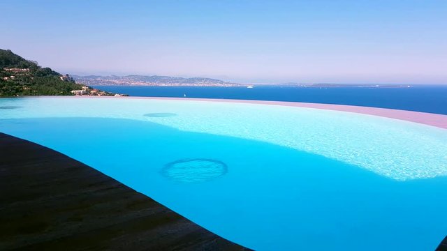 Luxurious Swimming Pool with Sea View