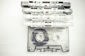 Magnetic tape cassette for analog audio music recording
