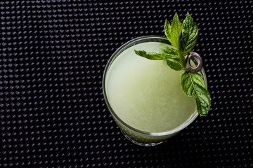 Grasshopper cocktail with mint leaves.