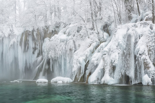 Frozen lakes and waterfalls in Plitvice Lakes National Park, Croatia, Europe