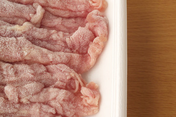冷凍の鶏肉（せせり）