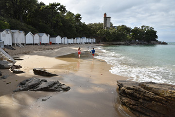 Plage de l'anse Rouge à Noirmoutier en été, France