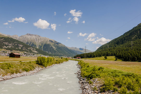 Samedan, Engadin, Oberengadin, Flaz, Fluss, Inn, Inntal, Alpen, Schweizer Berge, Graub&uuml;nden, Wanderweg, Wanderferien, Sommer, Schweiz