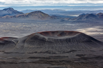 Volcanic crater on a background of mountains in Iceland © alexkon2000