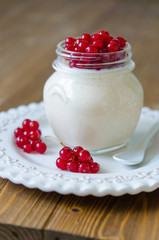 Panna cotta with honey and red currant