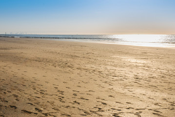 empty cadzand beach at the evening