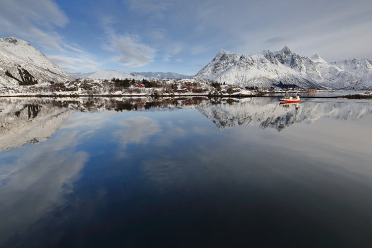 View to the NE.from the fishing port-Sildpolltjonna bay. Austnesfjorden-Austvagoya-Nordland-Norway. 0164
