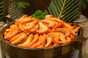 Boiled shrimp on ice