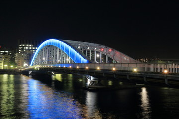 Fototapeta na wymiar 夜の永代橋