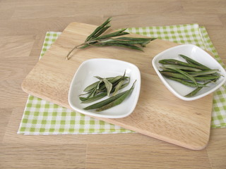 Getrocknete Olivenblätter