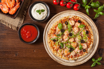 Pizza with shrimps.