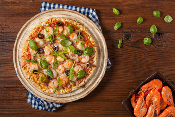 Pizza with shrimps.