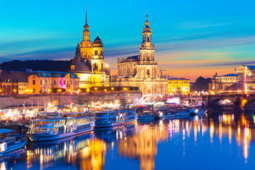 Fototapeta na wymiar Evening scenery of the Old Town in Dresden, Germany