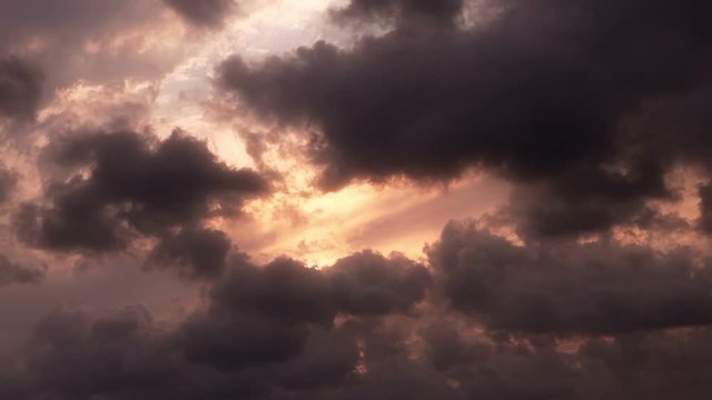 Amazing thunderclouds, time lapse