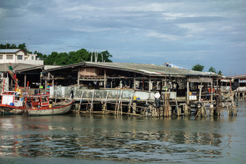 Fototapeta na wymiar タイ チョンブリ 漁村 風景