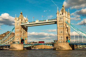 Obraz na płótnie Canvas Tower Bridge in London, United Kingdom