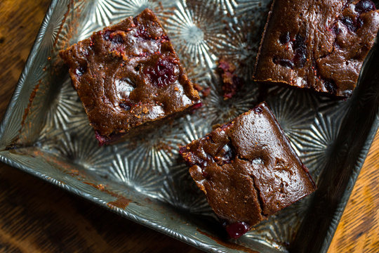 Cranberry Gingerbread