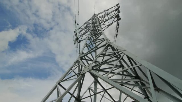 Electric support of high voltage power cables. Energy industry. Production, distribution and transmission of electricity.