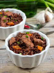 red rice pilaf with chicken